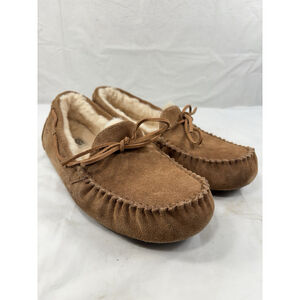 UGG Australia Dakota Moccasins mens size 9